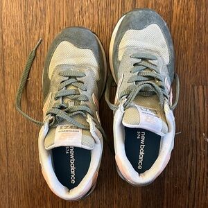 New Balance 574 Sneakers in Green and Pink